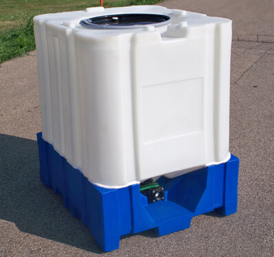 275 Gallon Poly Tote, All Plastic IBC, 275 Gallon IBC, 275 Gallon Intermediate Bulk Container, All Plastic Durable Bulk Container, All Plastic Tote, Chemical Tank, Iron Oxide Tank, Roto Molded Tank, Rotational Molding, Rotationally Molded Tank, All Plastic IBC, Blue and White IBC, Rotational Molded Product