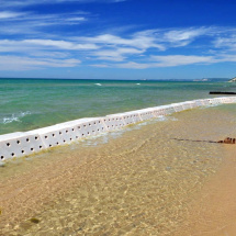 Sand being accreted in the early stages of Sandsaver installation Lake Michigan.